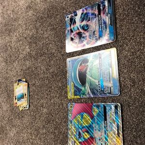 Giant Pokémon card
